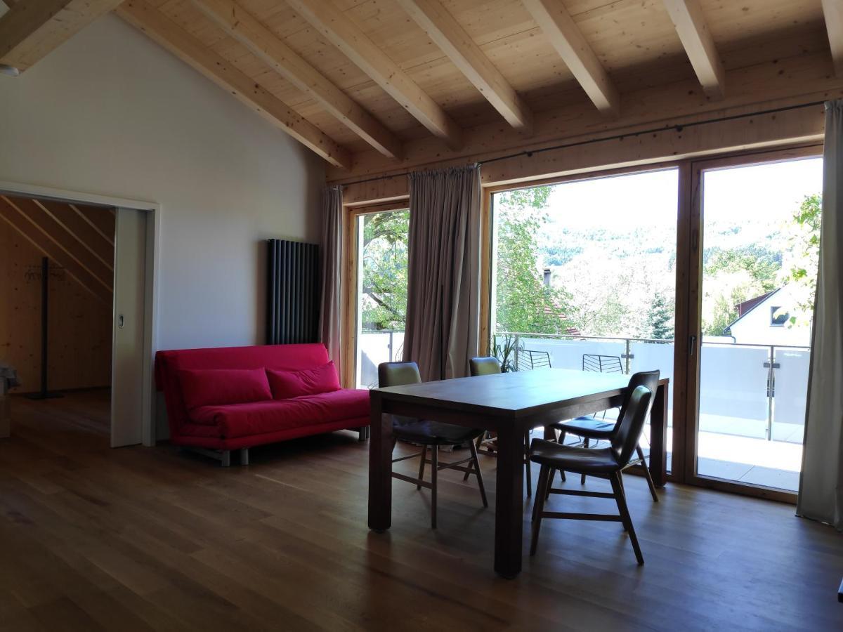 Ferienwohnungen Und Zimmer In Reutlingen-Goenningen Buitenkant foto